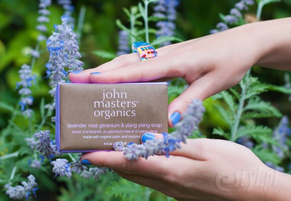 Mydło organiczne John Masters Lavender, Rose Soap /© Pajmon.com Piotr Bielecki mydło organiczne