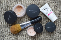 Bare Minerals – naturalny makijaż z efektem „zero niedoskonałości”
